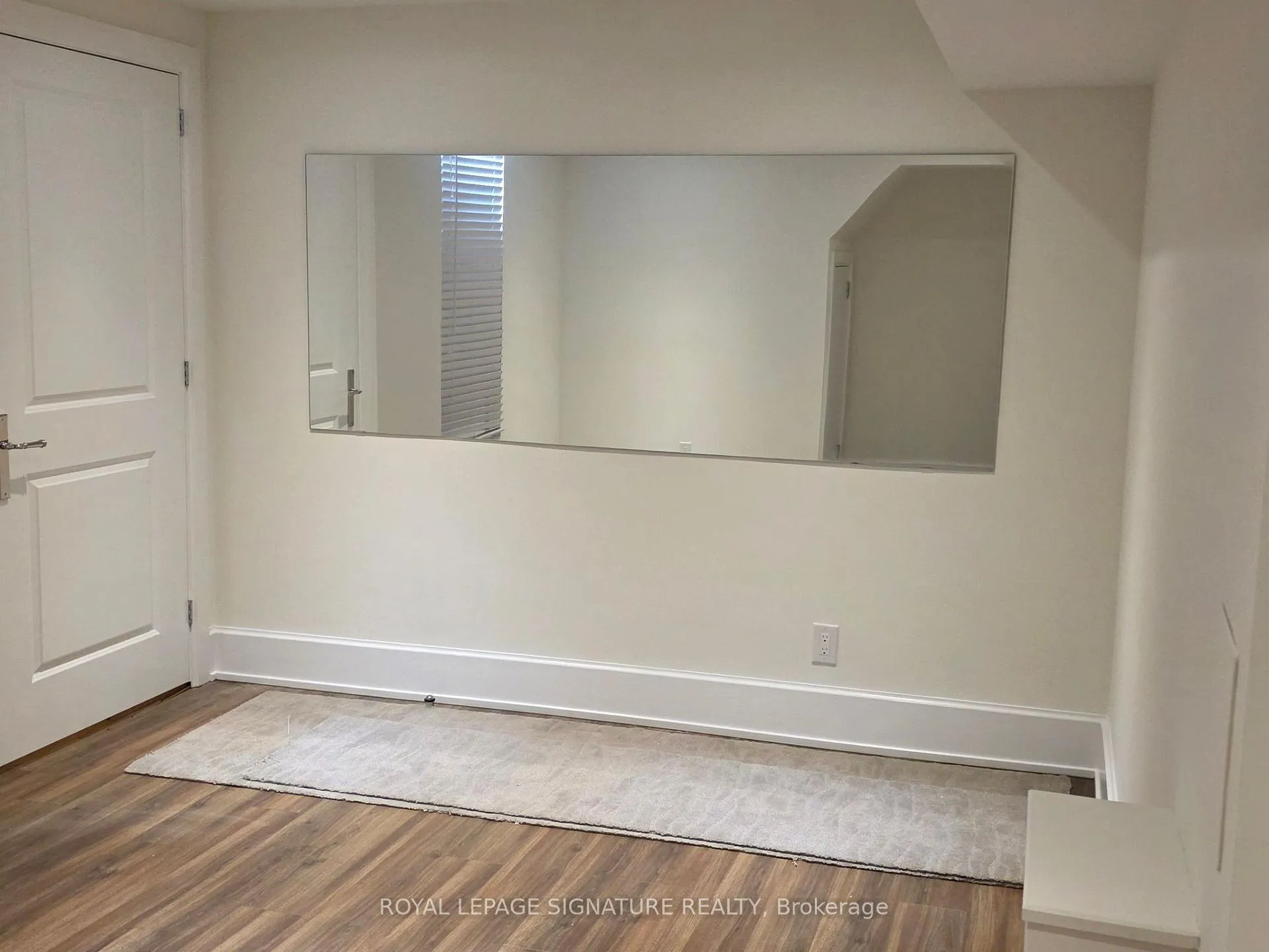 Photo 44 of 2096 Newell Crescent, Burlington, Orchard — HOMEH
