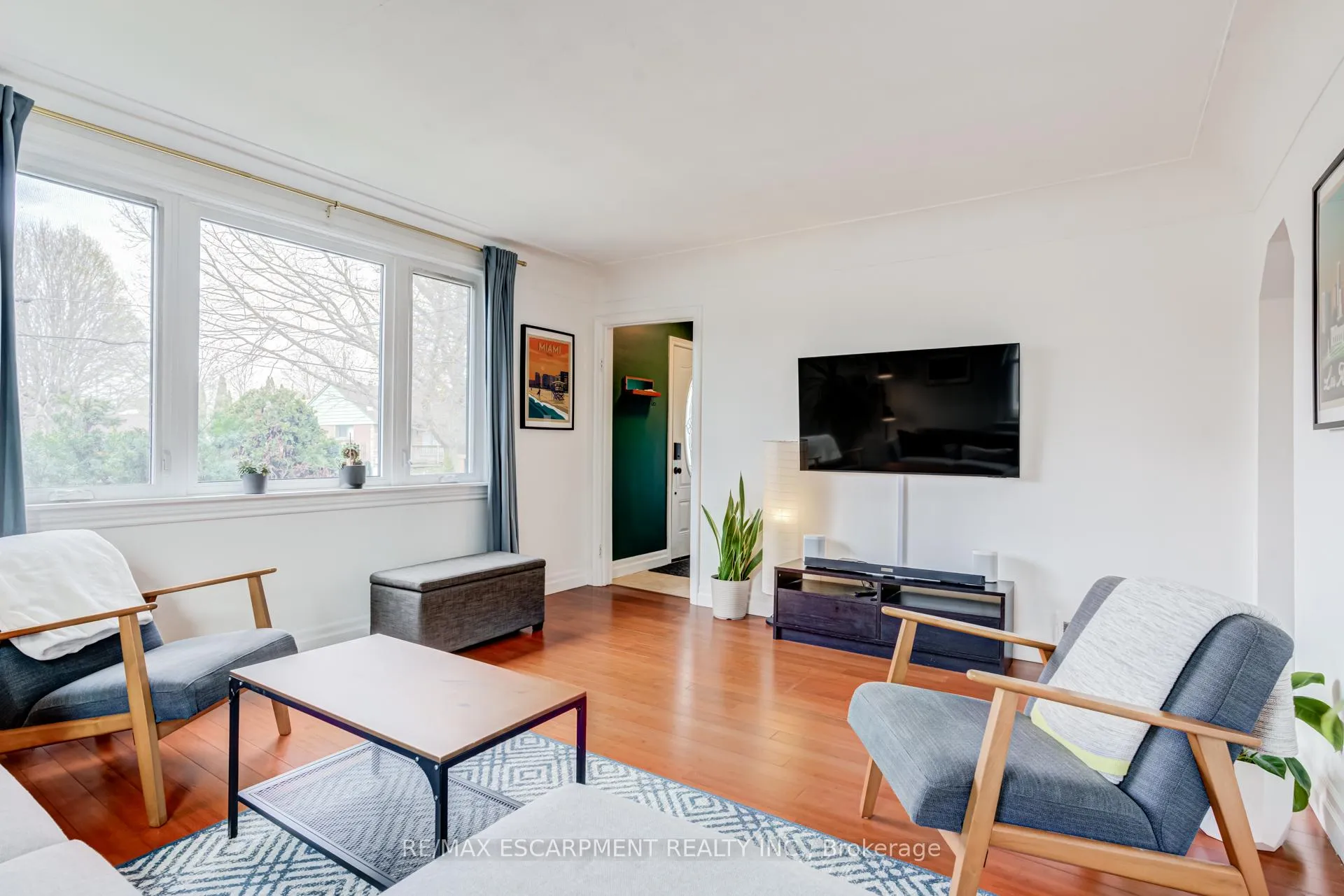 Photo 3 of 9 Beaucourt Road, Hamilton, Ainslie Wood — HOMEH