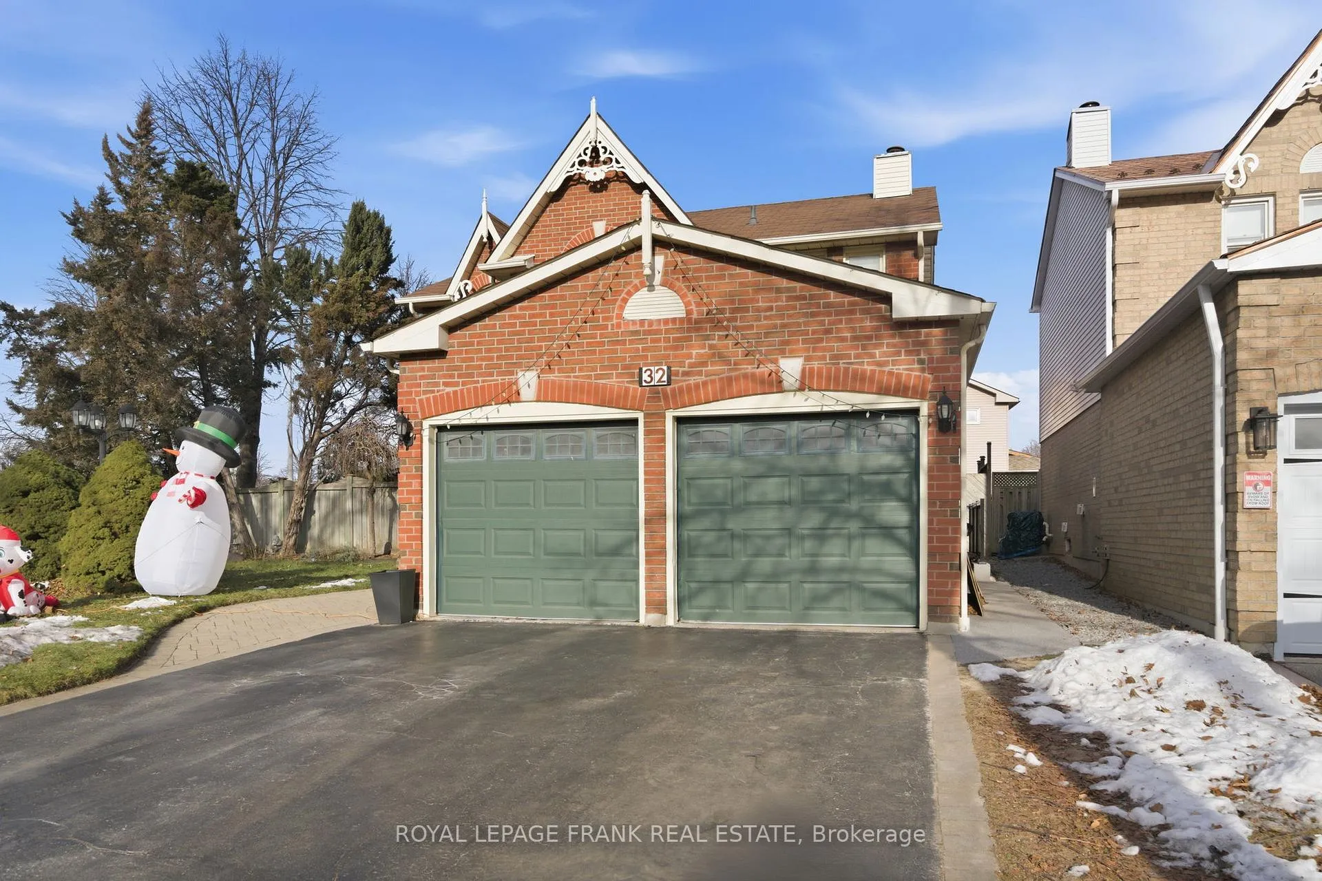 Photo 2 of Unit Basement, 32 Hearne Crescent, Ajax, Central — HOMEH