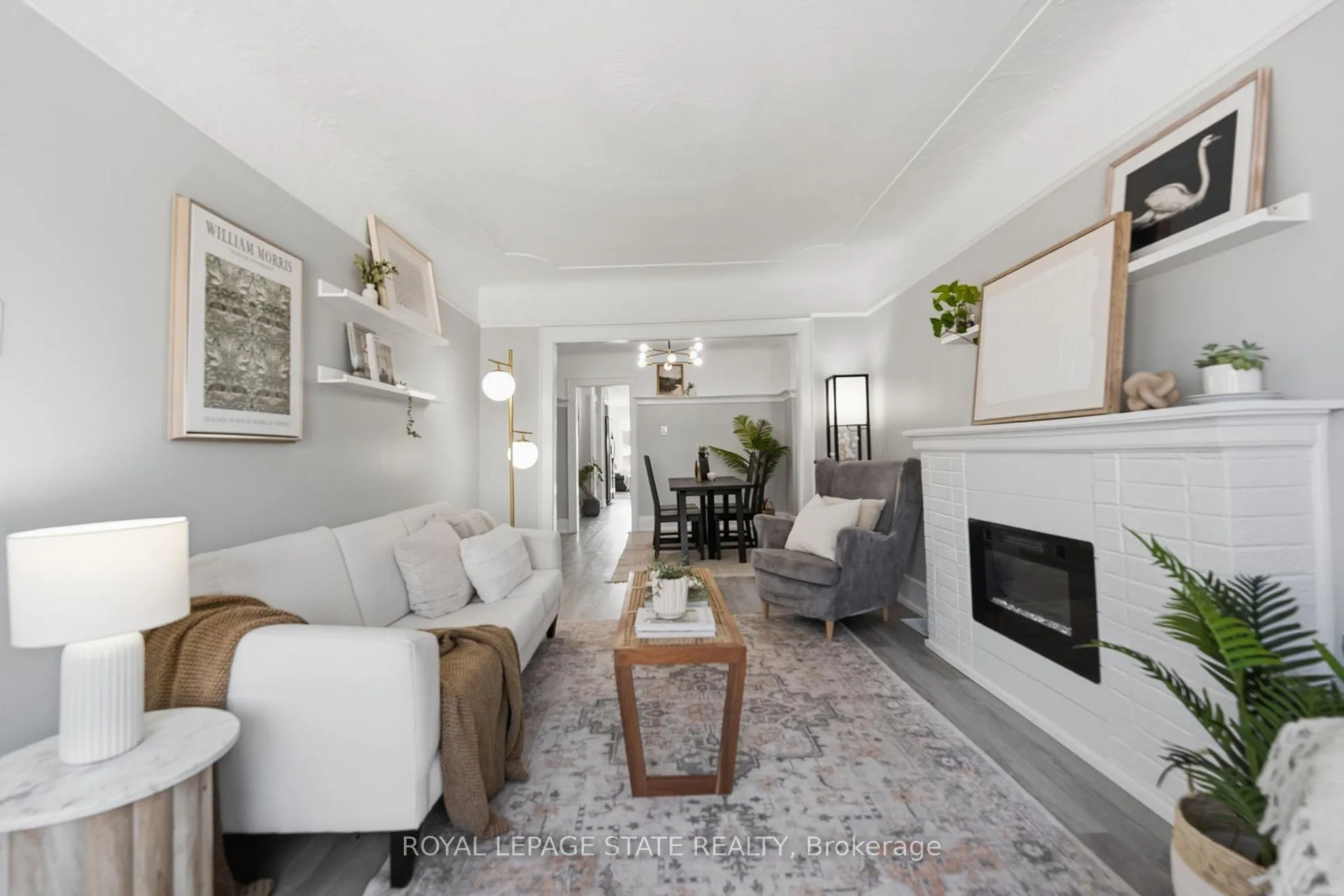 Photo 7 of 69 Houghton Avenue S, Hamilton, Delta — HOMEH