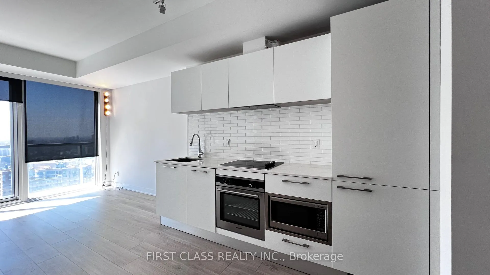 Photo 2 of Unit 4010, 3 Gloucester Street, Toronto, Church-Yonge Corridor — HOMEH