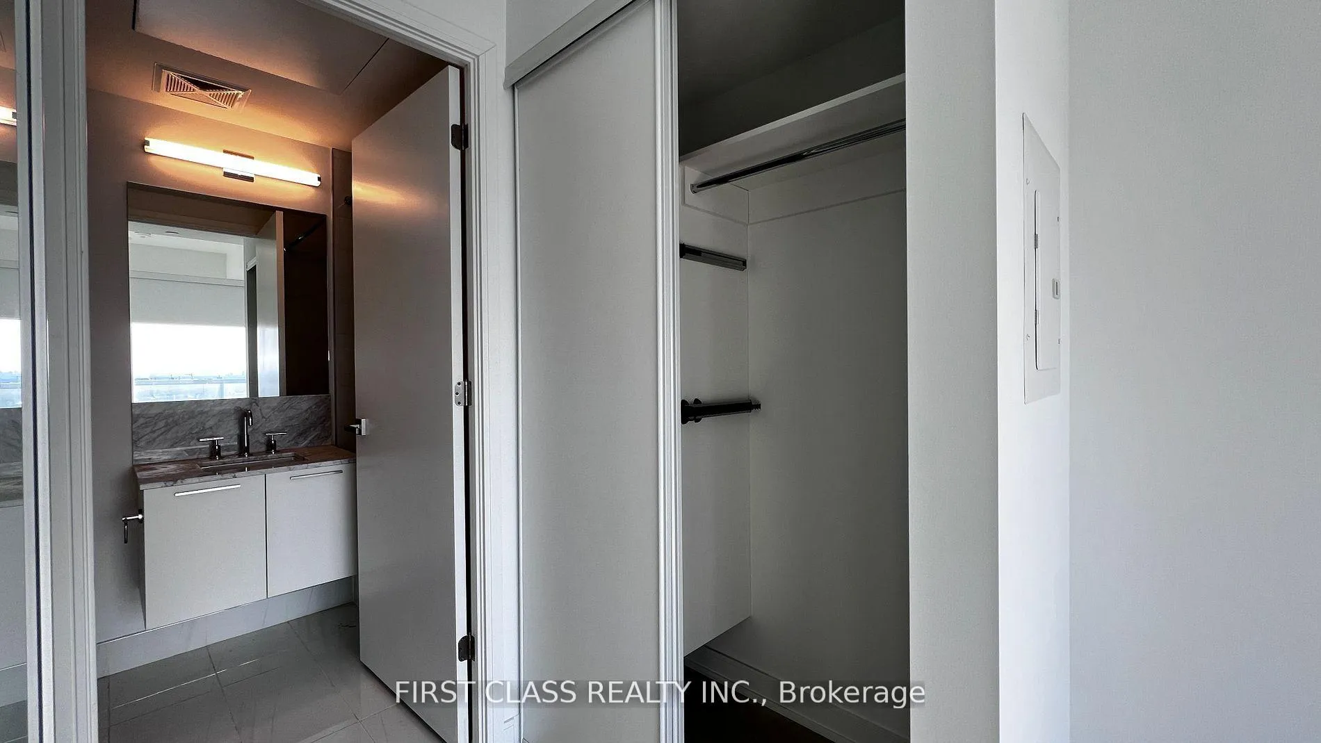 Photo 9 of Unit 4010, 3 Gloucester Street, Toronto, Church-Yonge Corridor — HOMEH