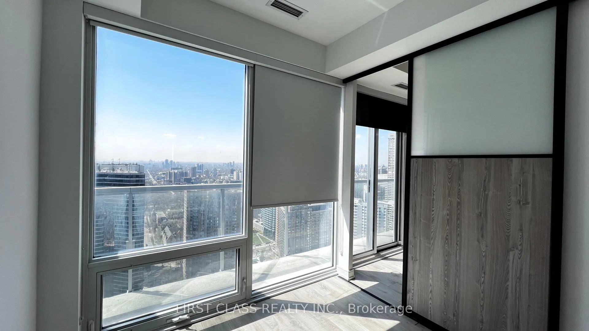 Photo 13 of Unit 4010, 3 Gloucester Street, Toronto, Church-Yonge Corridor — HOMEH
