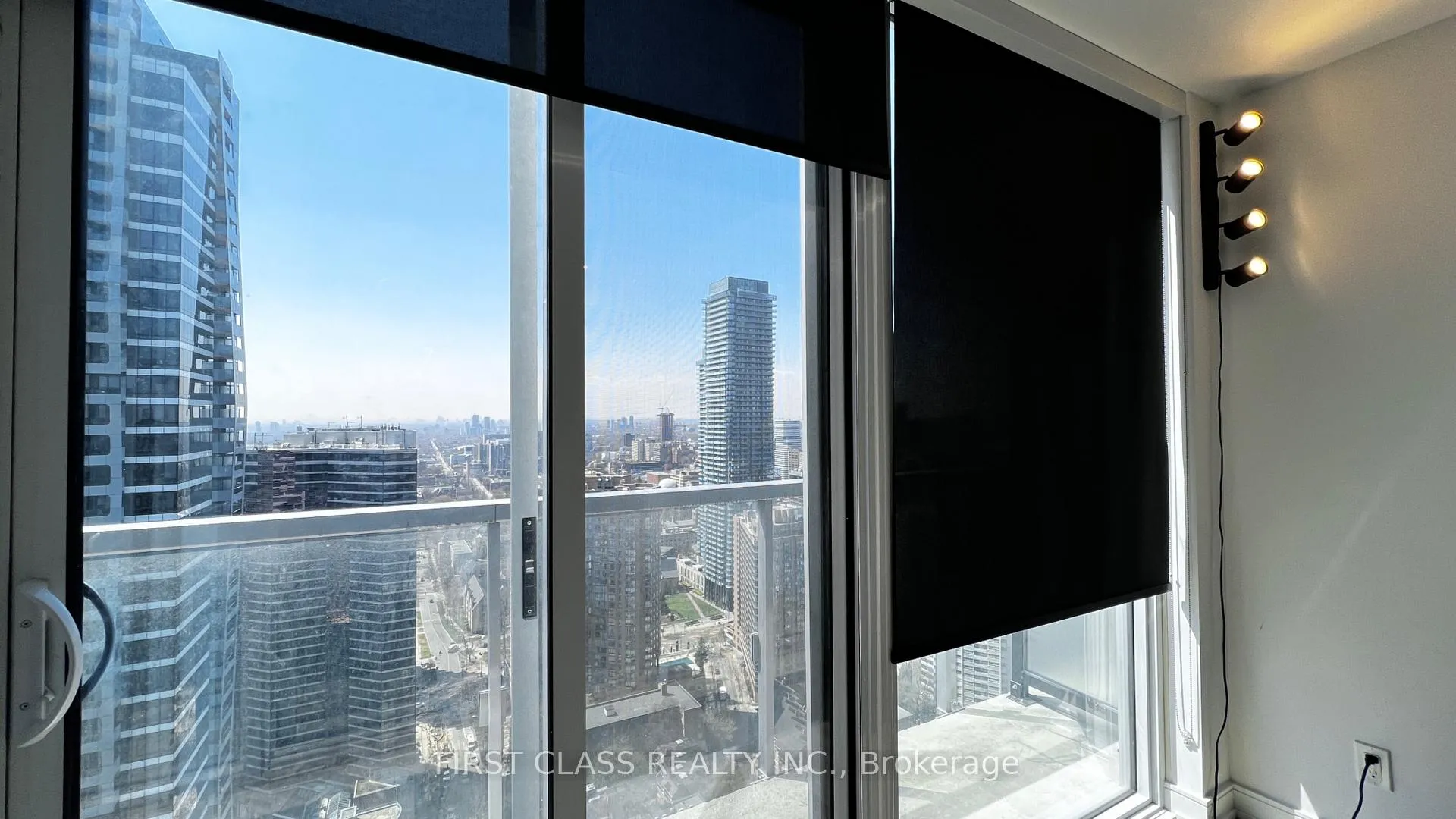 Photo 15 of Unit 4010, 3 Gloucester Street, Toronto, Church-Yonge Corridor — HOMEH