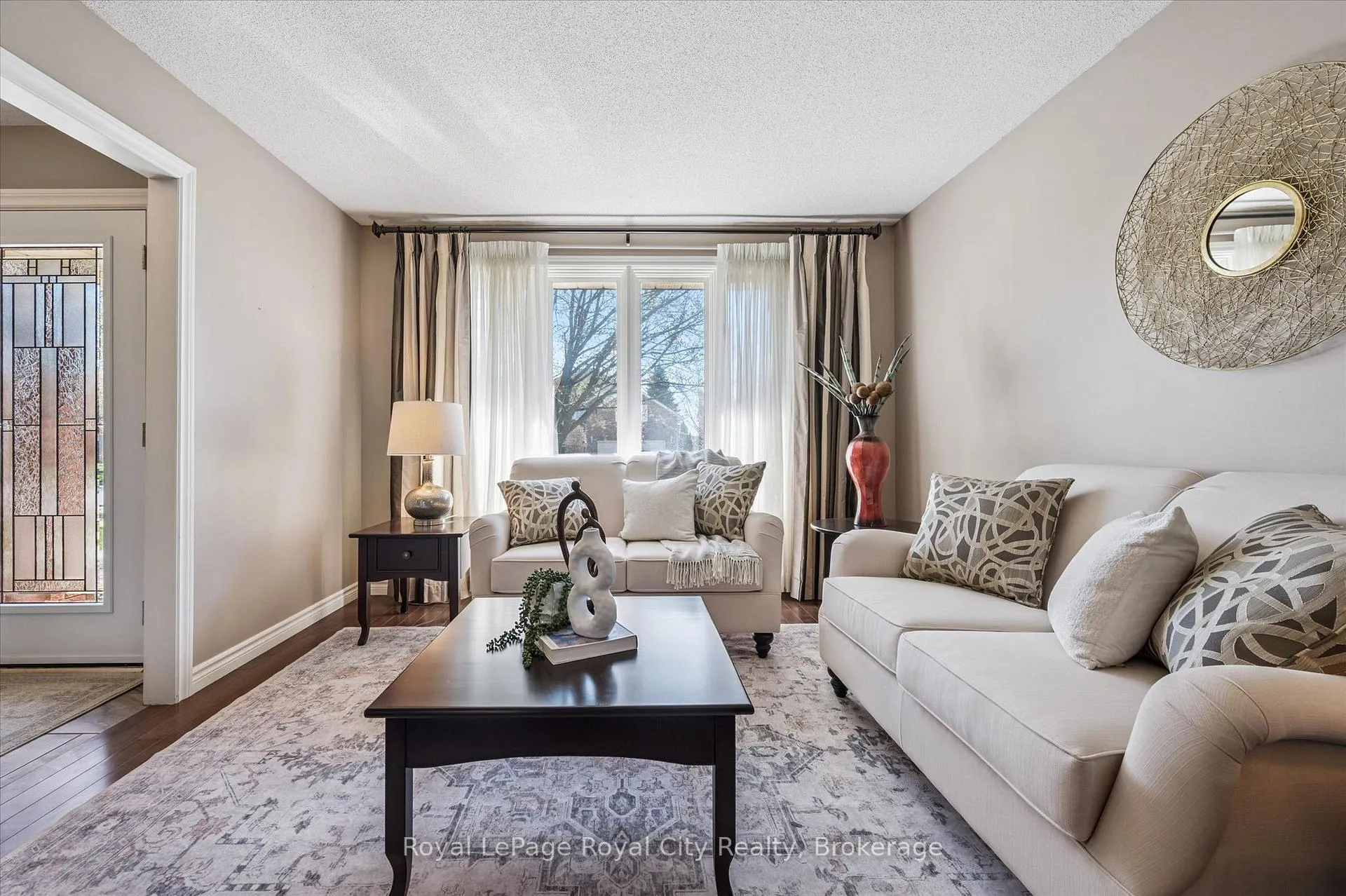 Photo 9 of 83 Pinnacle Crescent, Guelph, Willow West/Sugarbush/West Acres — HOMEH