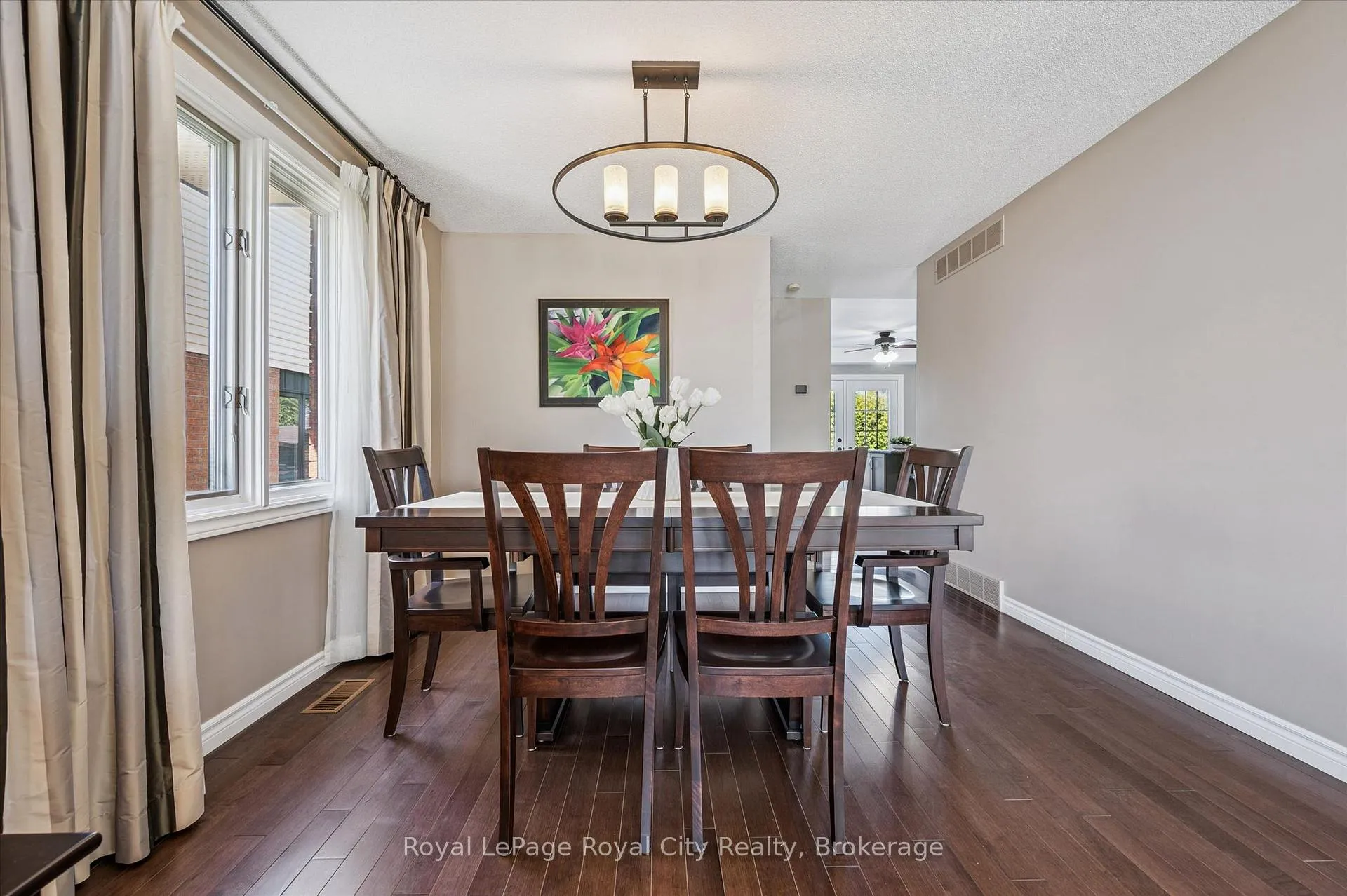 Photo 12 of 83 Pinnacle Crescent, Guelph, Willow West/Sugarbush/West Acres — HOMEH