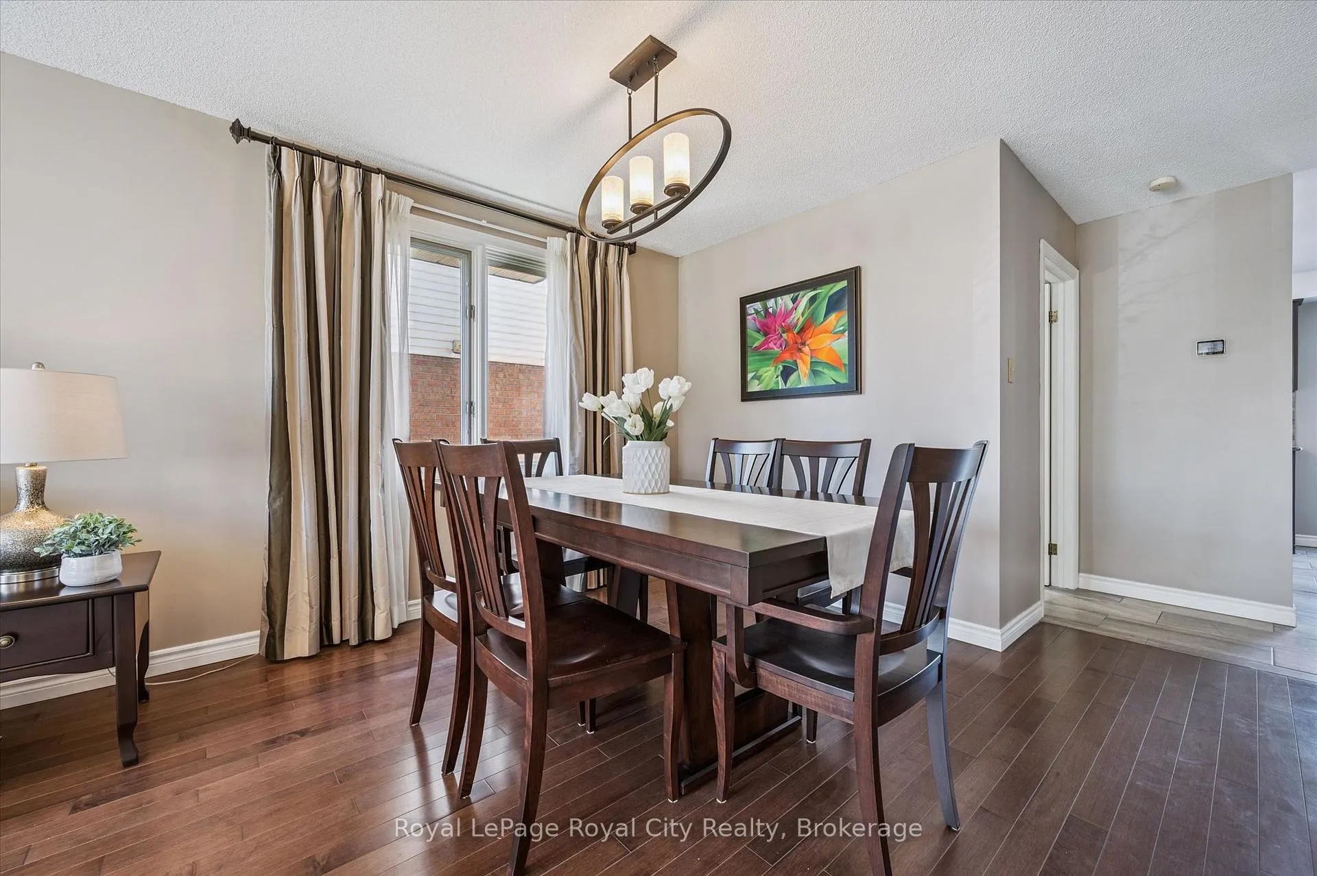Photo 13 of 83 Pinnacle Crescent, Guelph, Willow West/Sugarbush/West Acres — HOMEH