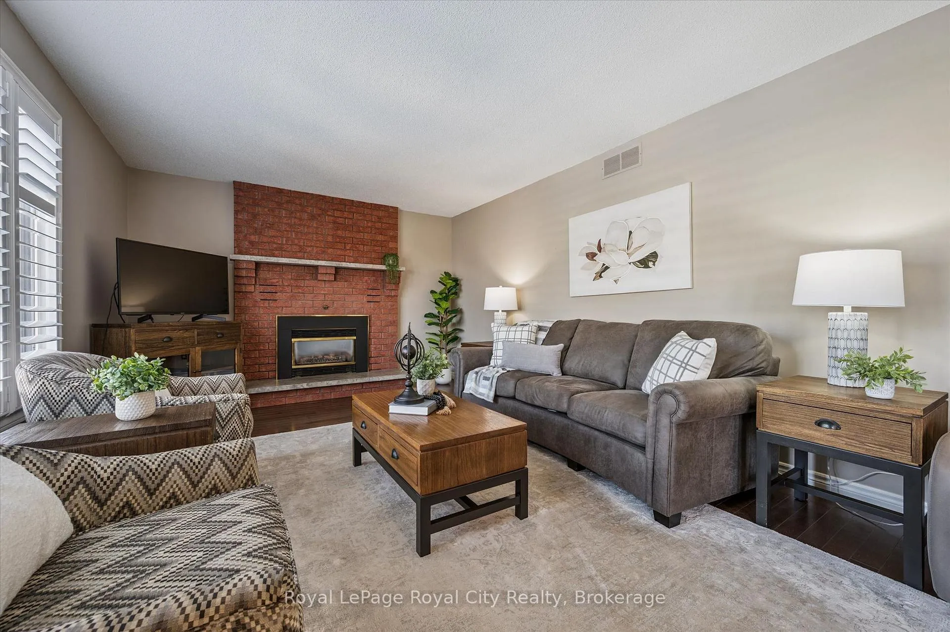 Photo 23 of 83 Pinnacle Crescent, Guelph, Willow West/Sugarbush/West Acres — HOMEH