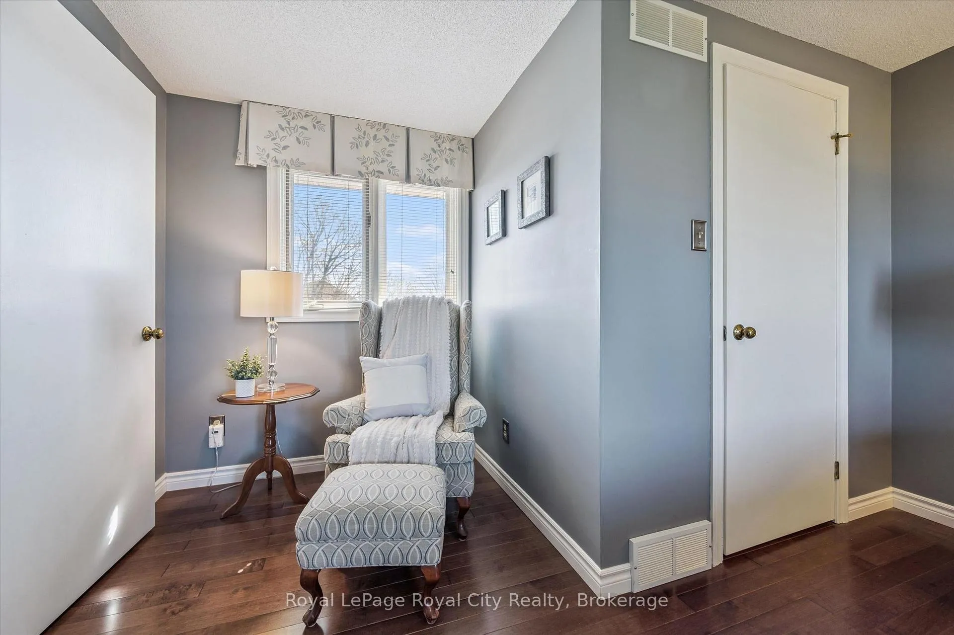 Photo 31 of 83 Pinnacle Crescent, Guelph, Willow West/Sugarbush/West Acres — HOMEH