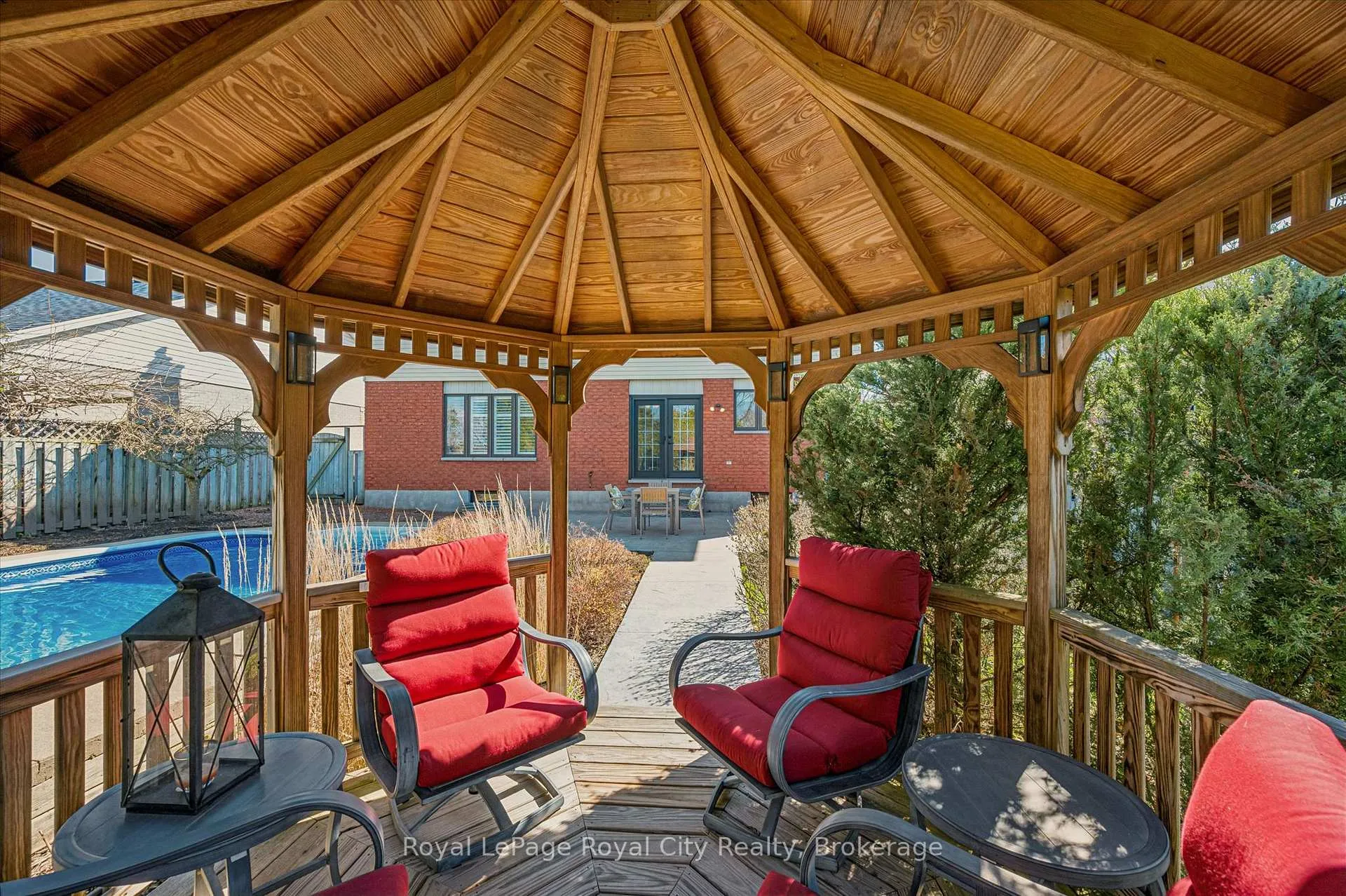 Photo 47 of 83 Pinnacle Crescent, Guelph, Willow West/Sugarbush/West Acres — HOMEH