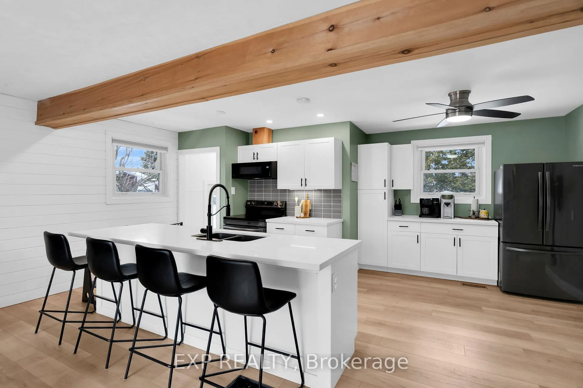 Photo 10 of 80 Short Avenue, Kawartha Lakes, Lindsay — HOMEH