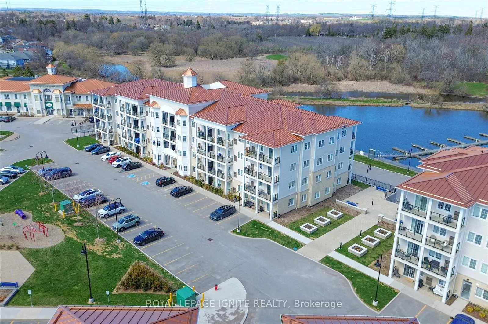 Photo 2 of Unit 206, 80 Shipway Avenue, Clarington, Newcastle — HOMEH