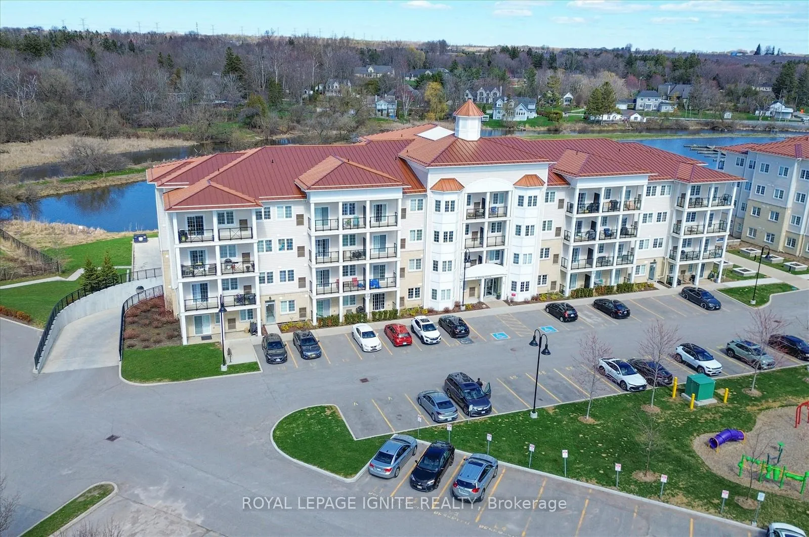 Photo 3 of Unit 206, 80 Shipway Avenue, Clarington, Newcastle — HOMEH