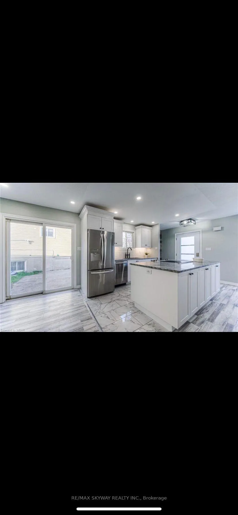 Photo 3 of 238 B Northlake Drive, Waterloo — HOMEH