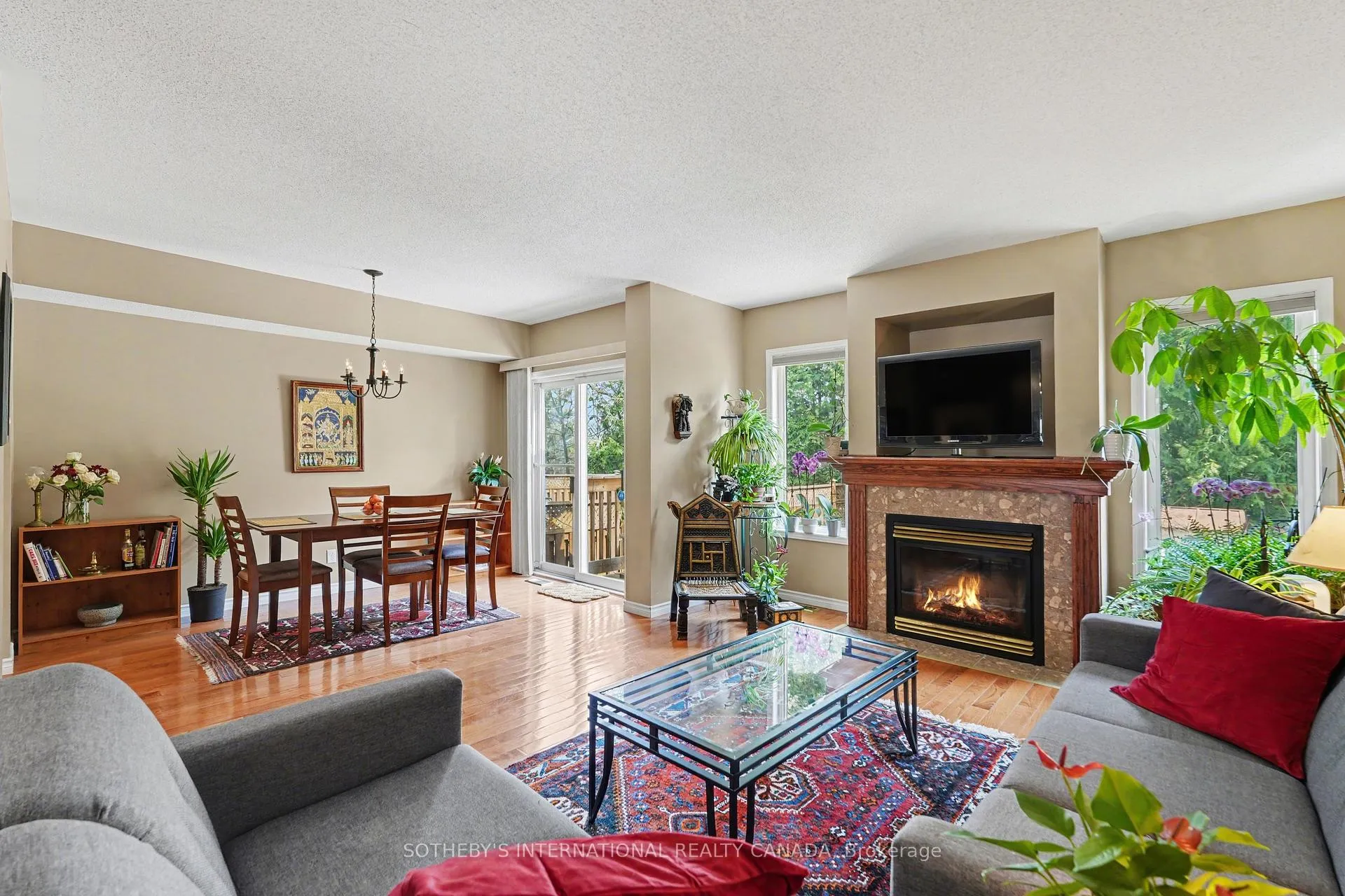 Photo 2 of 55 Chantilly Gate, Ottawa, Stittsville (North) — HOMEH