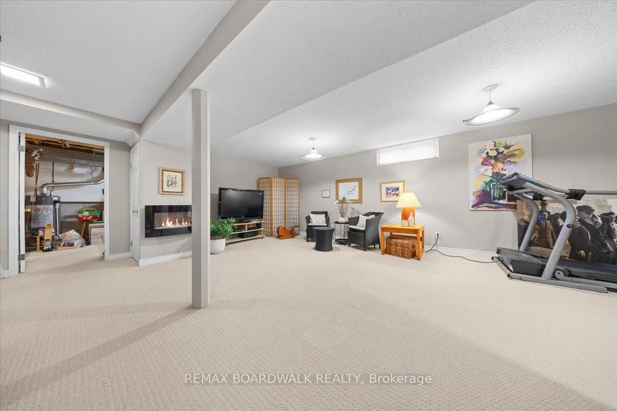 Photo 36 of 1594 Meadowfield Place, Ottawa, Chapel Hill — HOMEH
