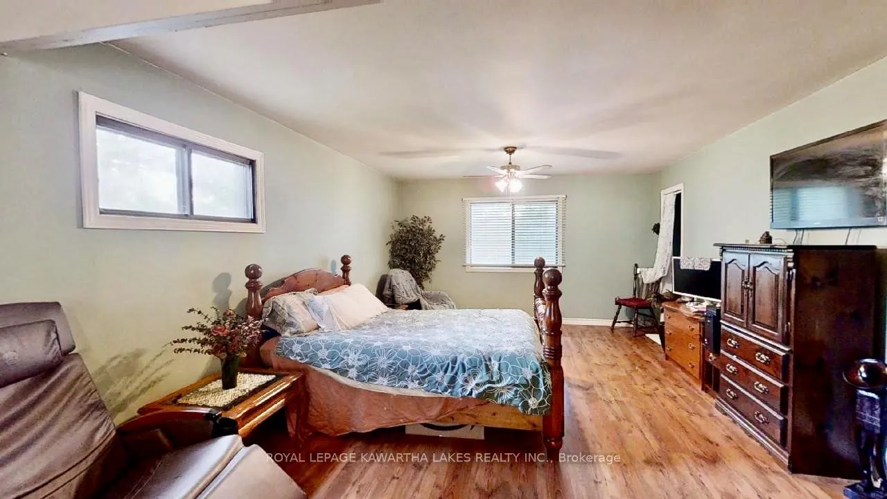 Photo 21 of 16 Halmar Park Road, Georgina, Pefferlaw — HOMEH