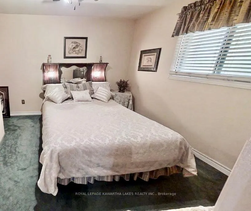 Photo 23 of 16 Halmar Park Road, Georgina, Pefferlaw — HOMEH