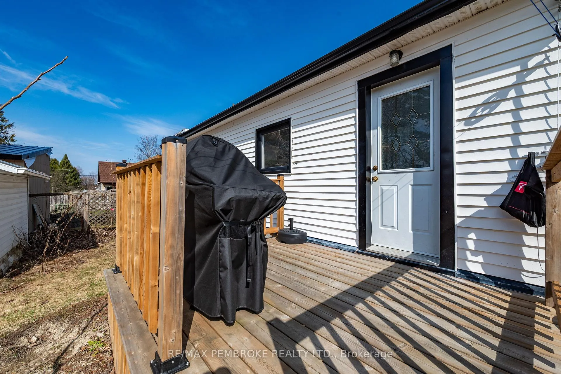 Photo 6 of 354 Irving Street, Pembroke — HOMEH