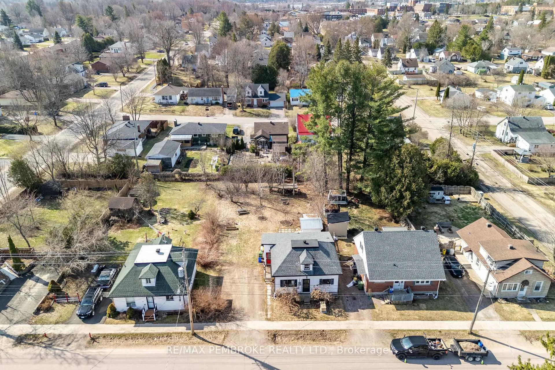Photo 14 of 354 Irving Street, Pembroke — HOMEH