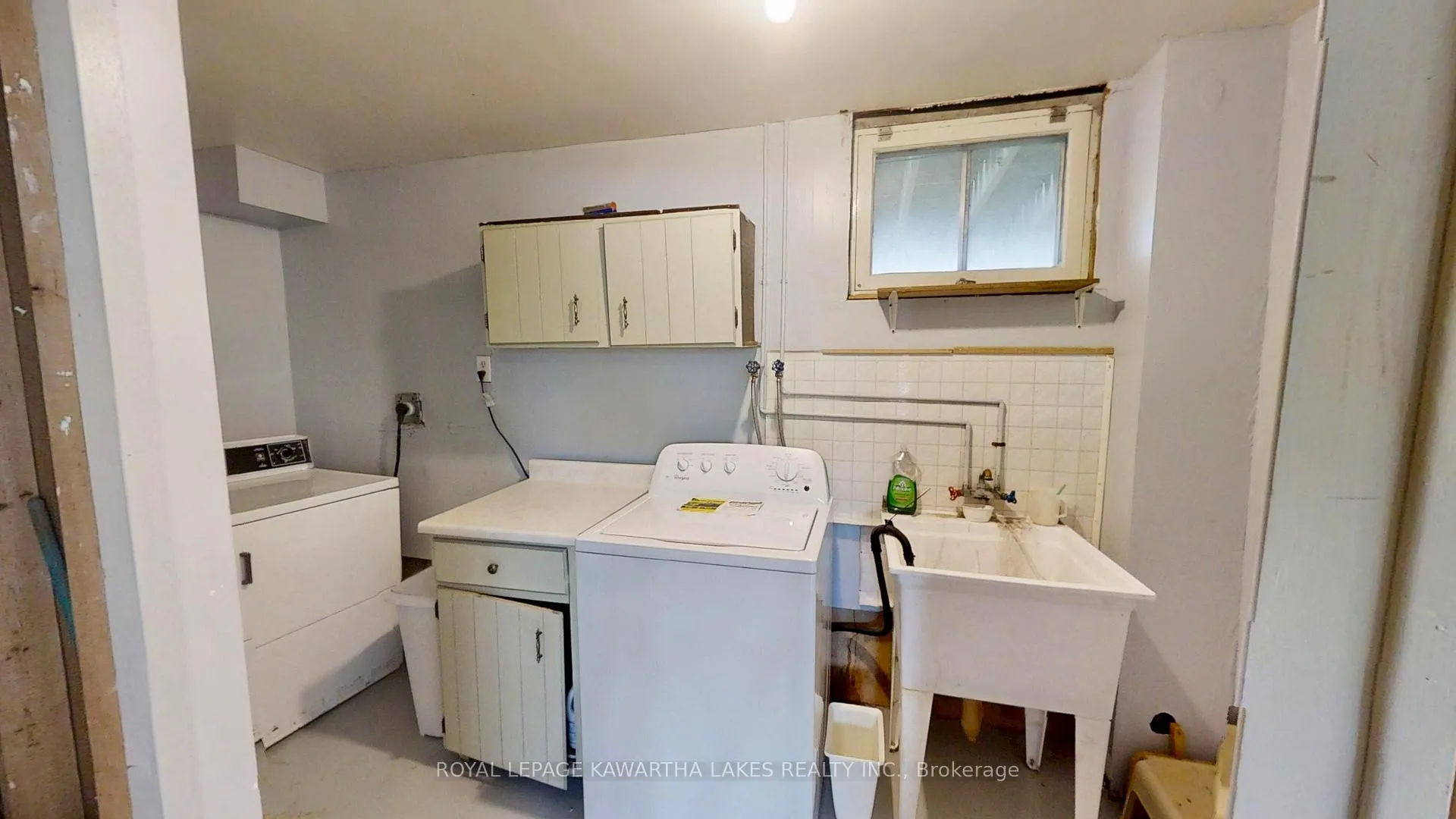 Photo 37 of 194 Park Street, Brock, Cannington — HOMEH