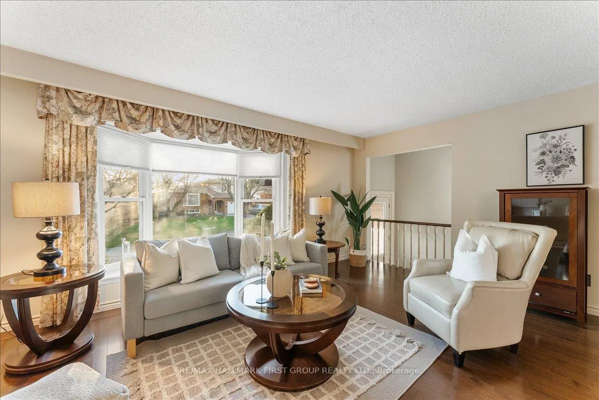 Photo 6 of 68 Resolute Crescent, Whitby, Lynde Creek — HOMEH
