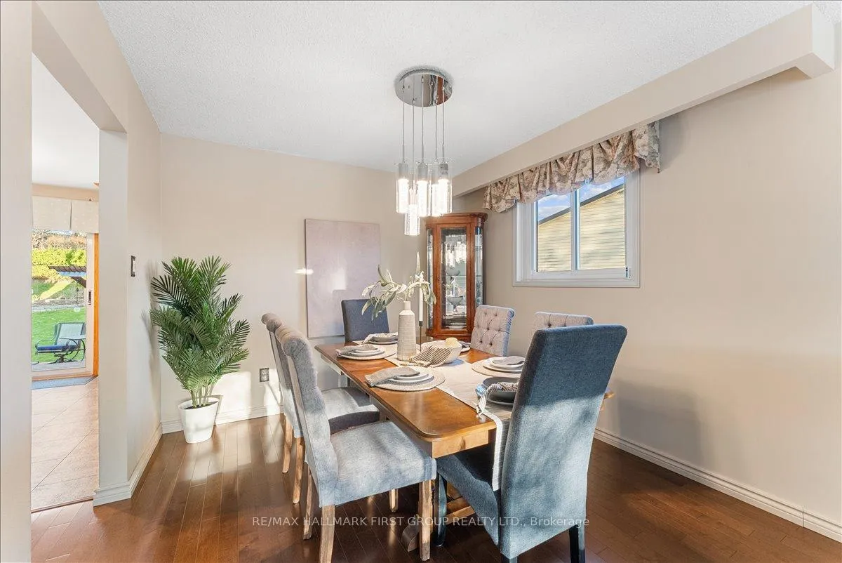 Photo 7 of 68 Resolute Crescent, Whitby, Lynde Creek — HOMEH