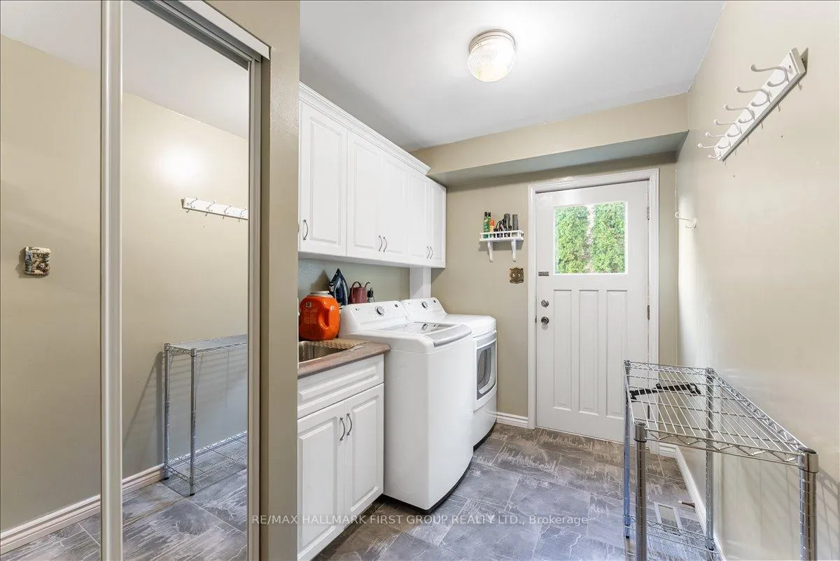 Photo 16 of 68 Resolute Crescent, Whitby, Lynde Creek — HOMEH