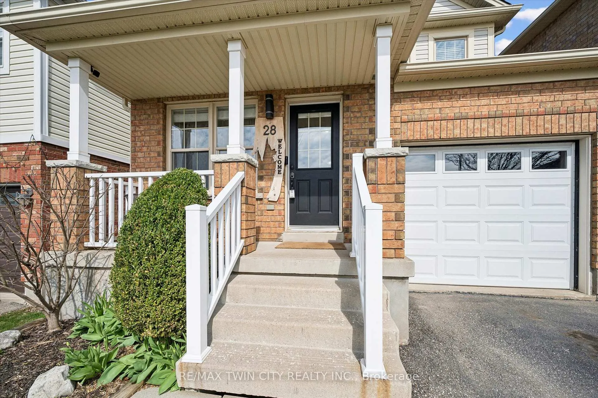 Photo 3 of 28 Griffiths Avenue, Cambridge — HOMEH