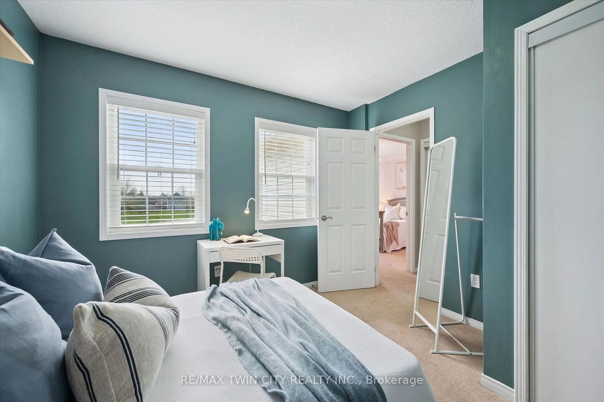 Photo 18 of 28 Griffiths Avenue, Cambridge — HOMEH