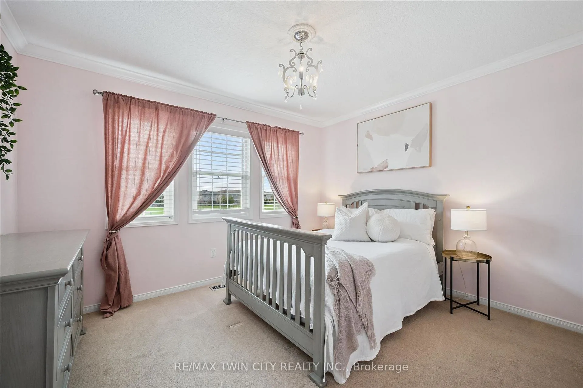 Photo 19 of 28 Griffiths Avenue, Cambridge — HOMEH