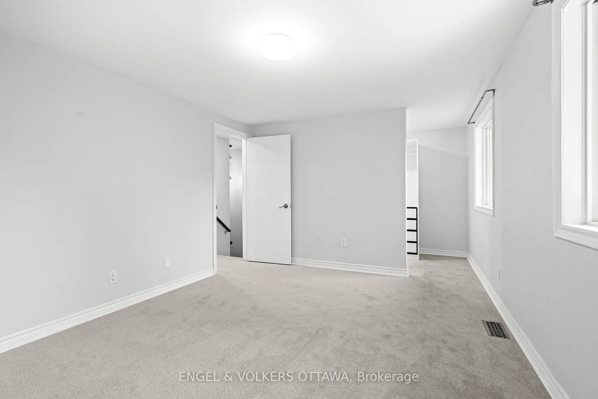 Photo 19 of 1540 Mimosa Avenue, Ottawa, Riverview Park — HOMEH