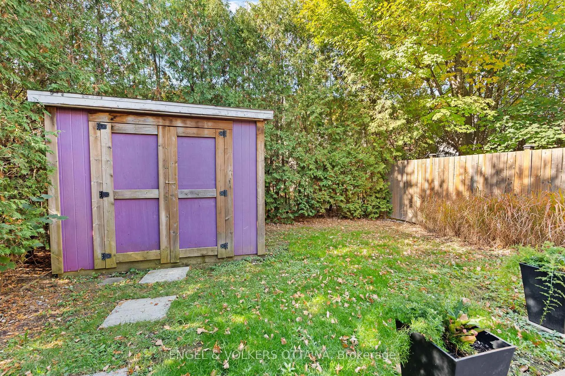 Photo 28 of 1540 Mimosa Avenue, Ottawa, Riverview Park — HOMEH