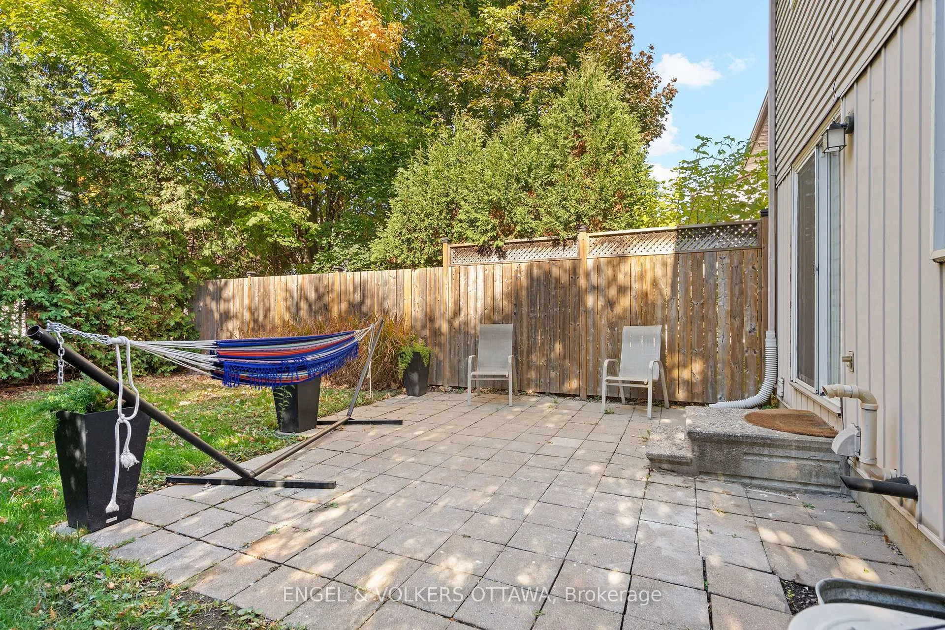Photo 32 of 1540 Mimosa Avenue, Ottawa, Riverview Park — HOMEH