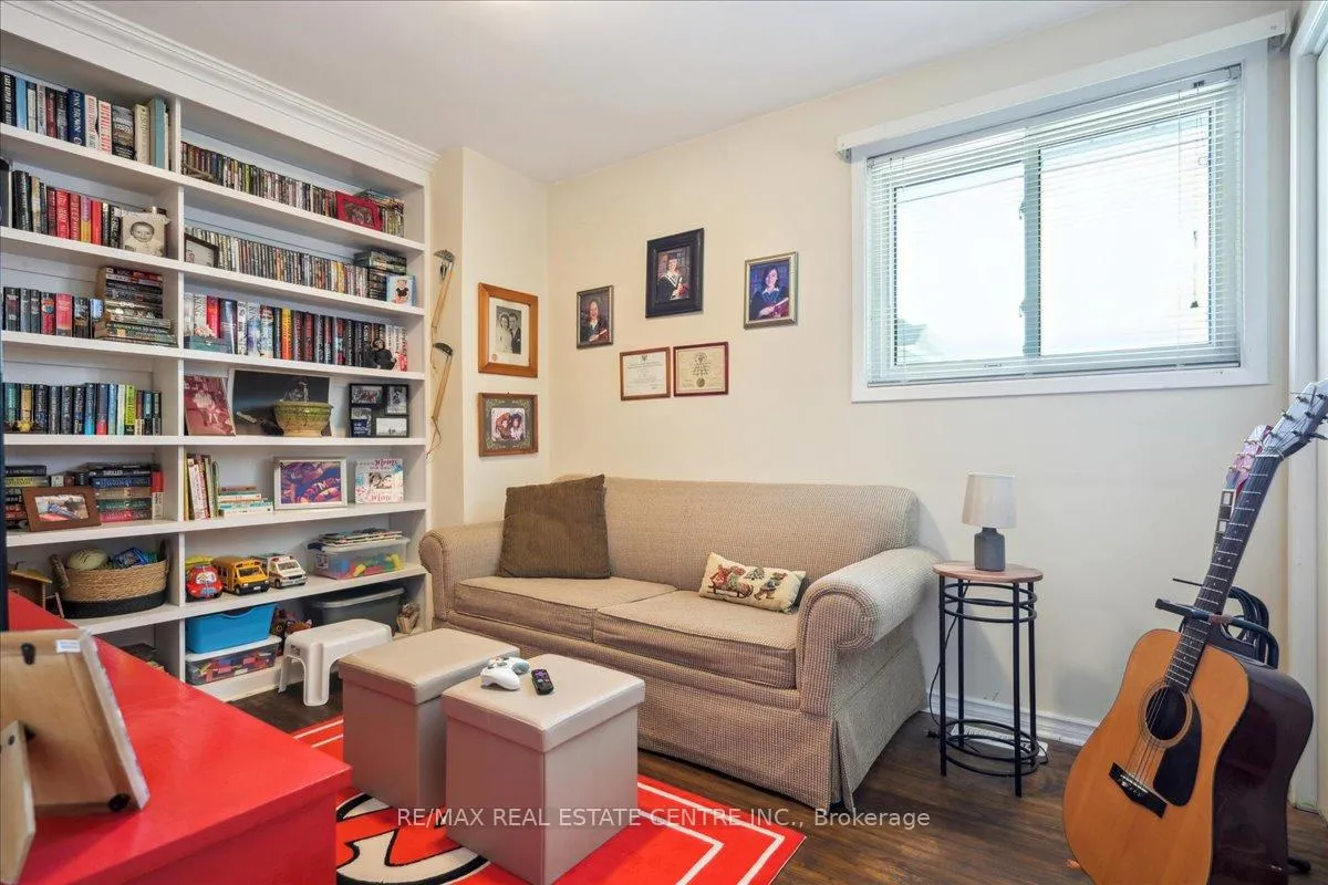 Photo 22 of 74 Mountainview Road S, Halton Hills, Georgetown — HOMEH