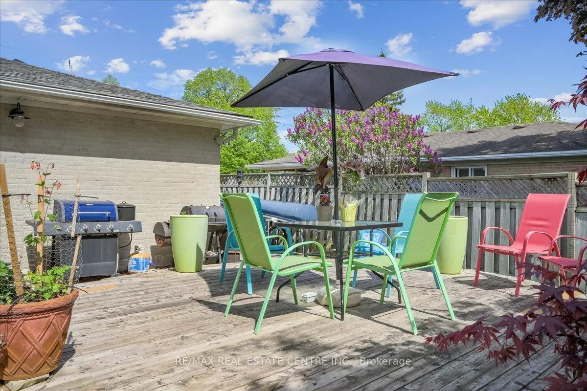 Photo 36 of 74 Mountainview Road S, Halton Hills, Georgetown — HOMEH