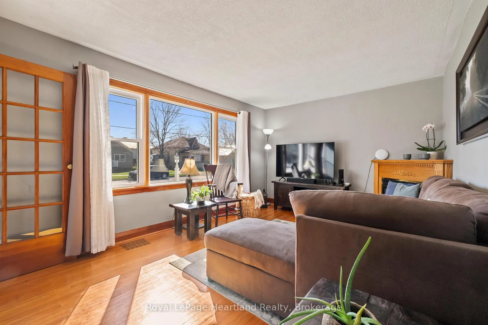 Photo 7 of 117 Andrew Street, South Huron, Exeter — HOMEH