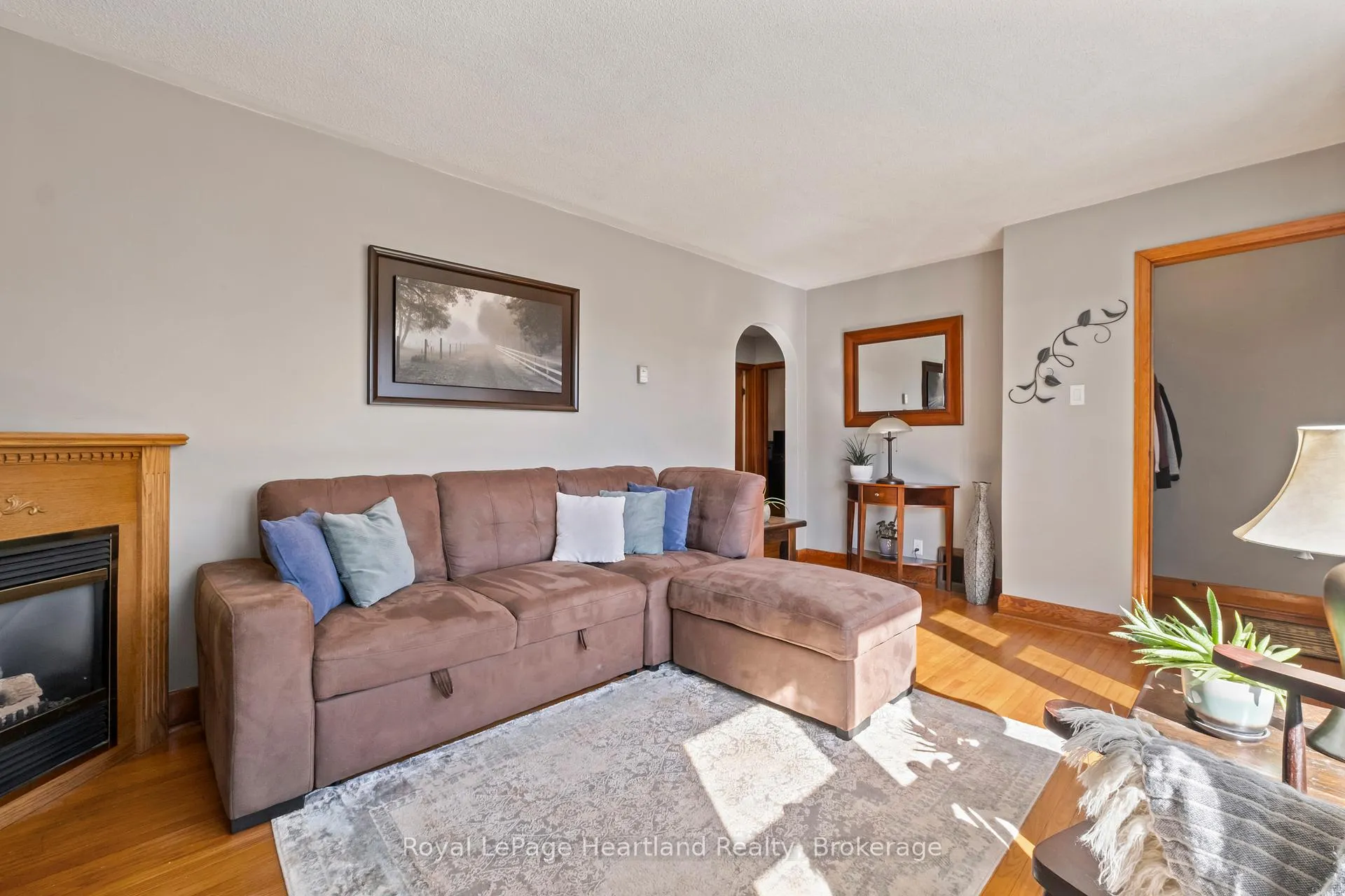 Photo 9 of 117 Andrew Street, South Huron, Exeter — HOMEH