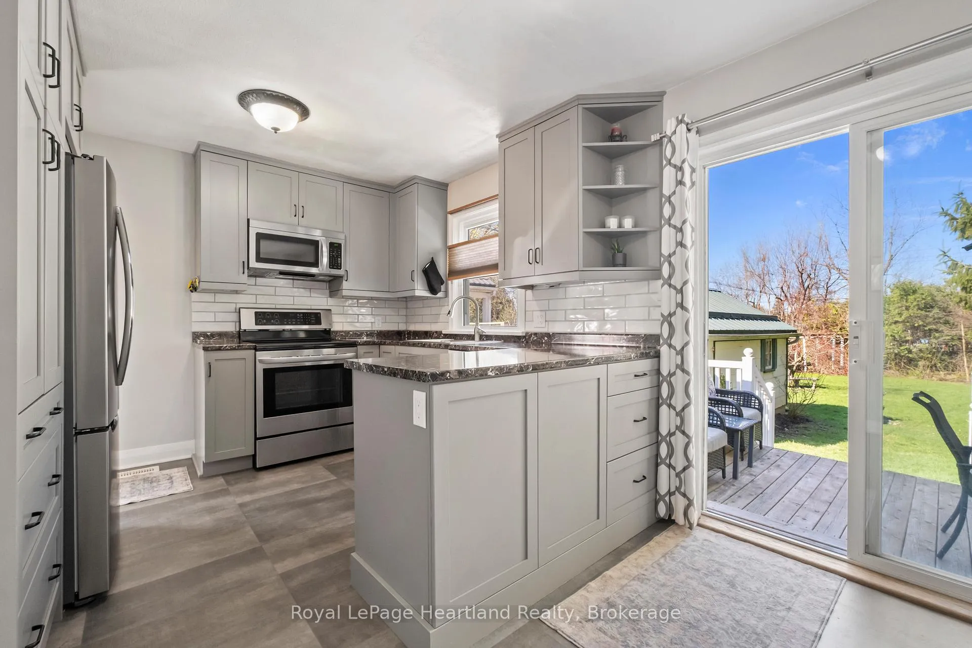 Photo 11 of 117 Andrew Street, South Huron, Exeter — HOMEH
