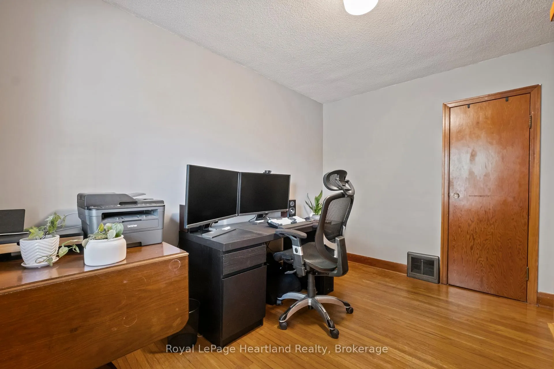 Photo 21 of 117 Andrew Street, South Huron, Exeter — HOMEH