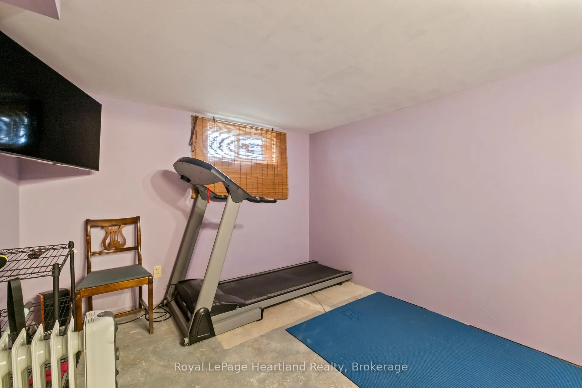 Photo 25 of 117 Andrew Street, South Huron, Exeter — HOMEH