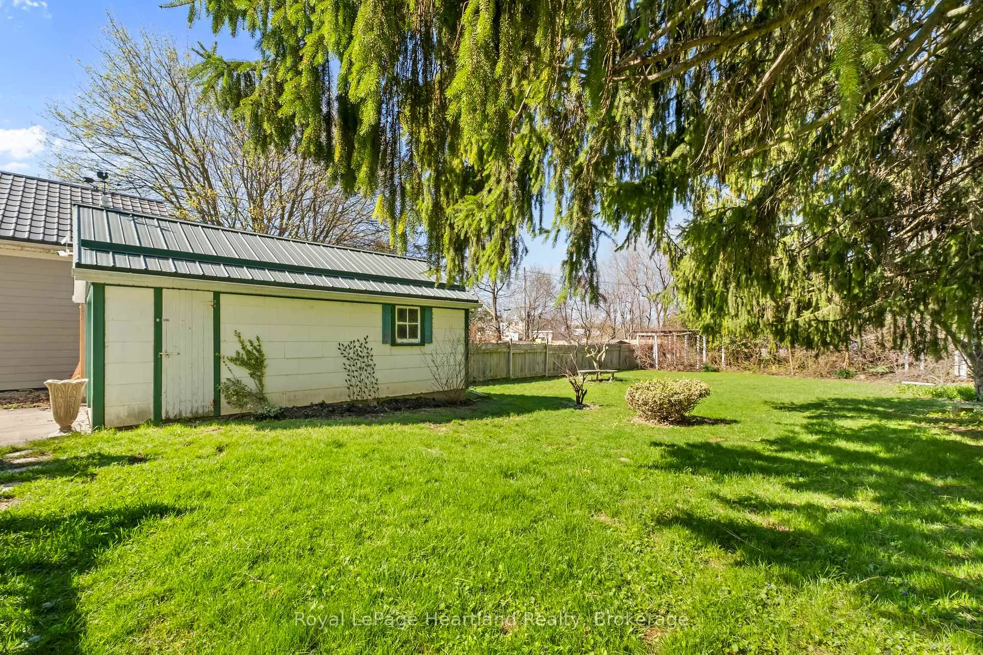 Photo 30 of 117 Andrew Street, South Huron, Exeter — HOMEH