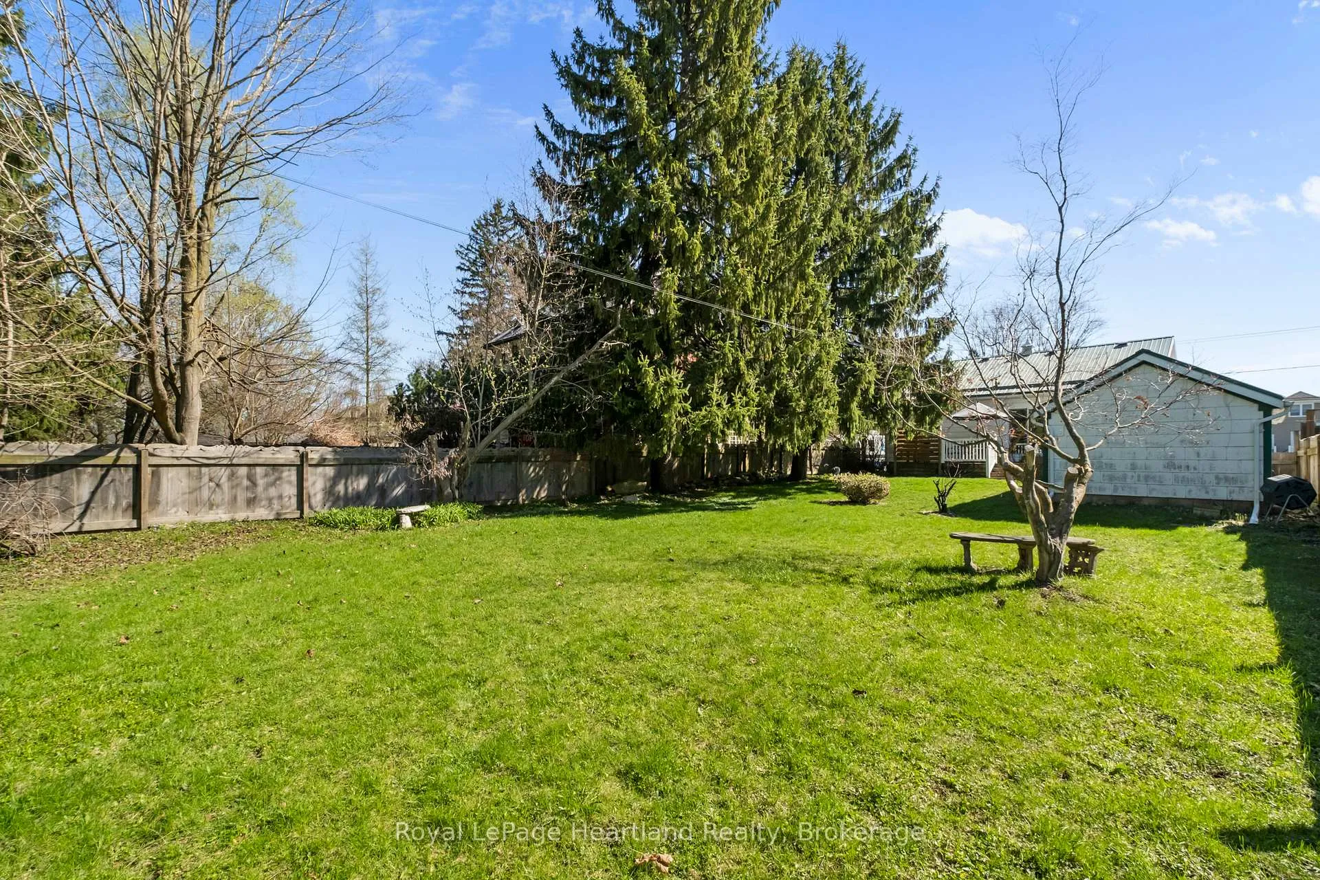 Photo 32 of 117 Andrew Street, South Huron, Exeter — HOMEH