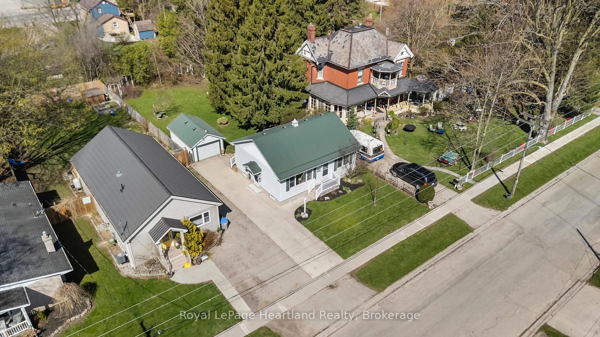 Photo 37 of 117 Andrew Street, South Huron, Exeter — HOMEH