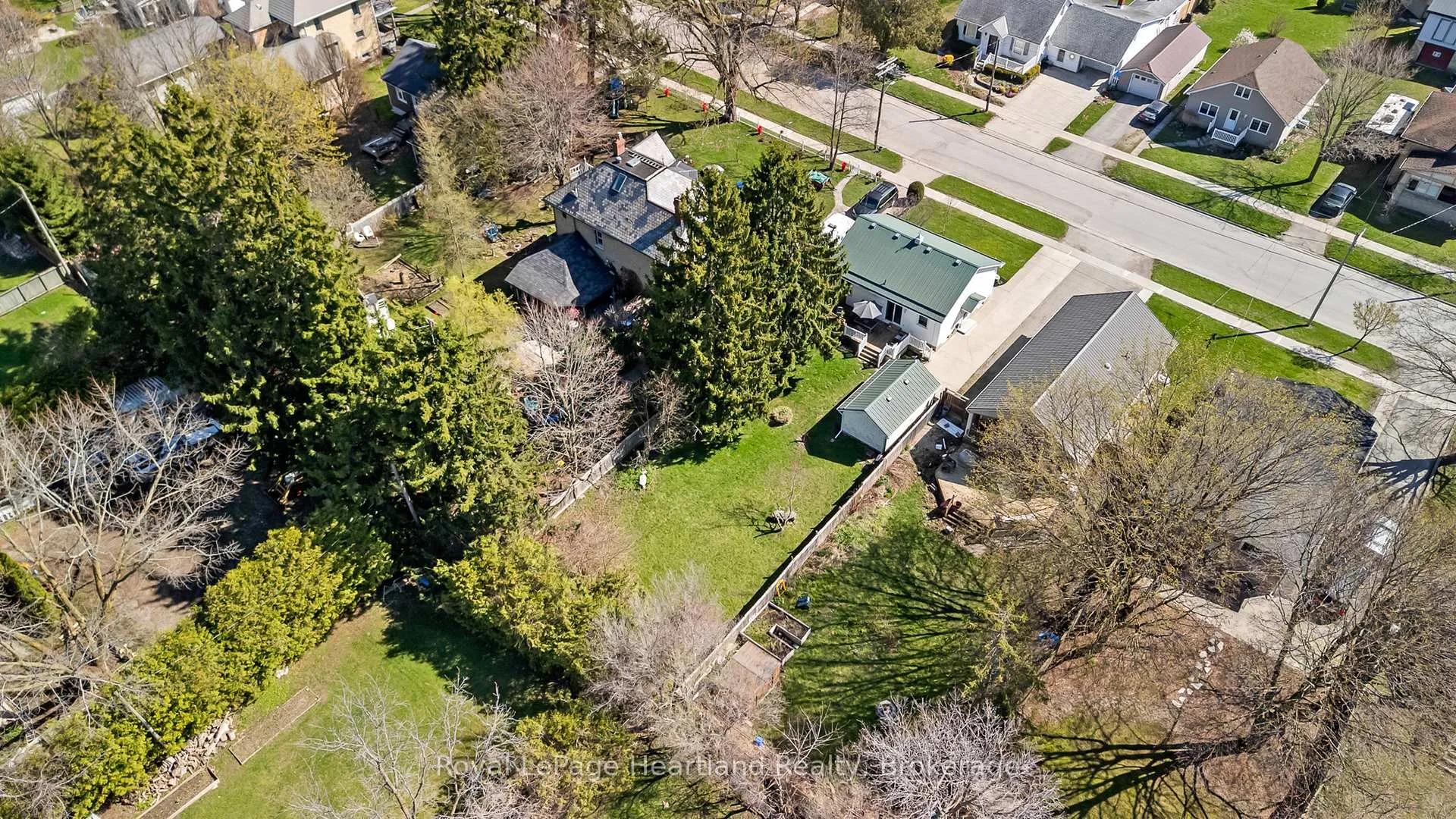 Photo 41 of 117 Andrew Street, South Huron, Exeter — HOMEH