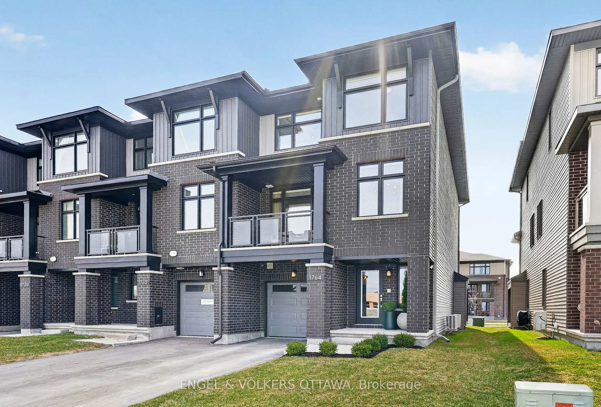 Photo 1 of 1764 Crux Road, Ottawa, Mer Bleue/Bradley Estates/Anderson Park — HOMEH