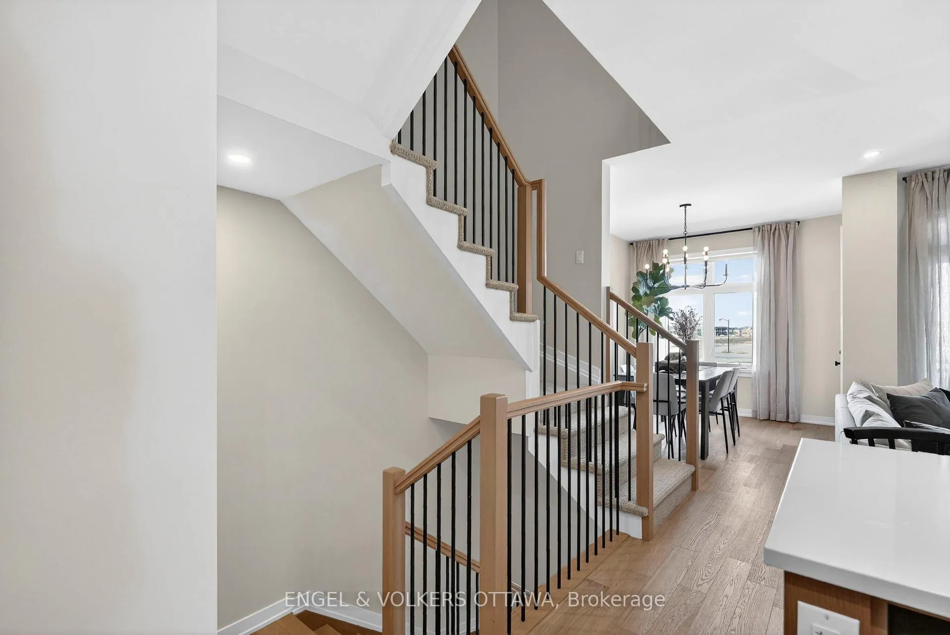 Photo 26 of 1764 Crux Road, Ottawa, Mer Bleue/Bradley Estates/Anderson Park — HOMEH