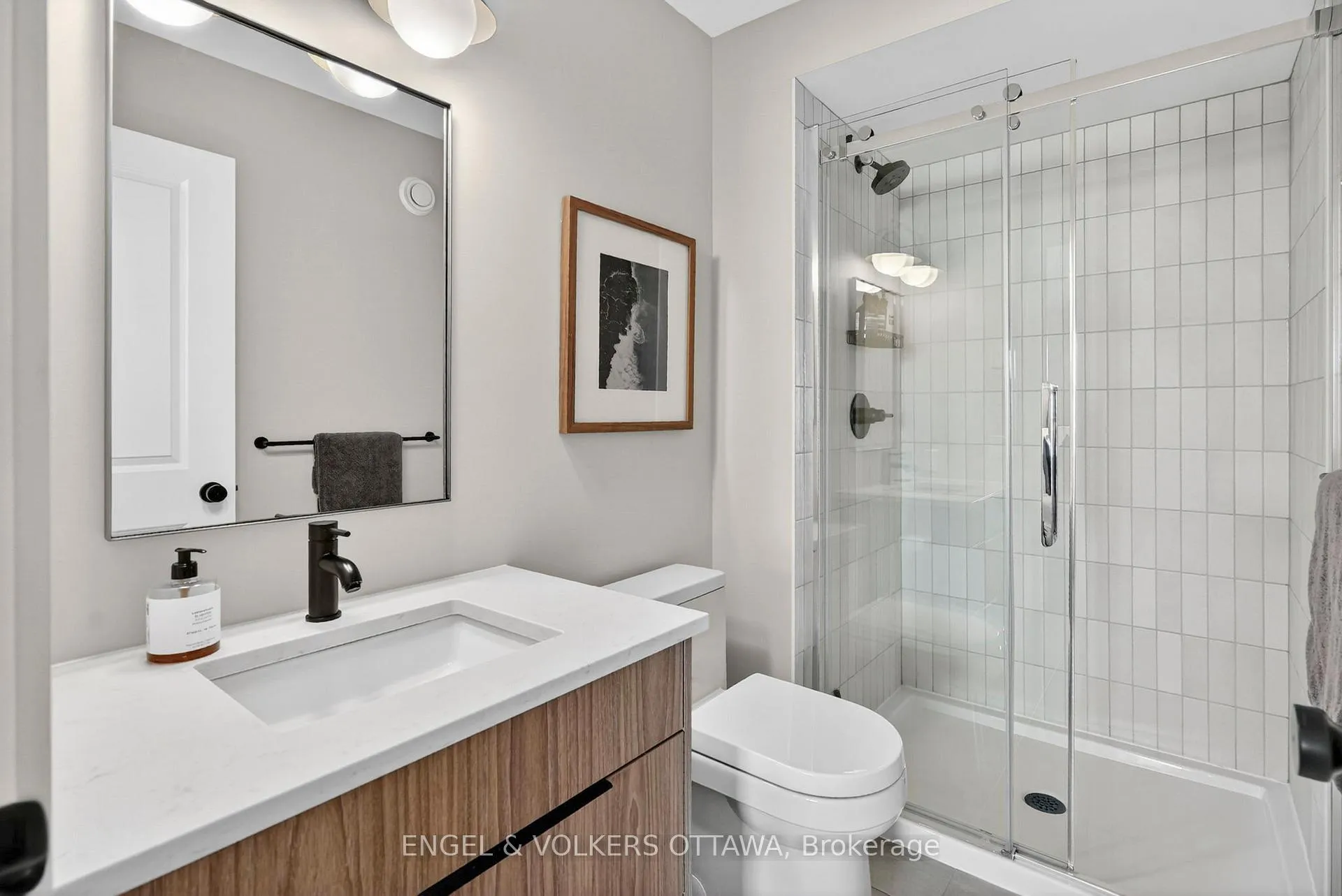 Photo 34 of 1764 Crux Road, Ottawa, Mer Bleue/Bradley Estates/Anderson Park — HOMEH