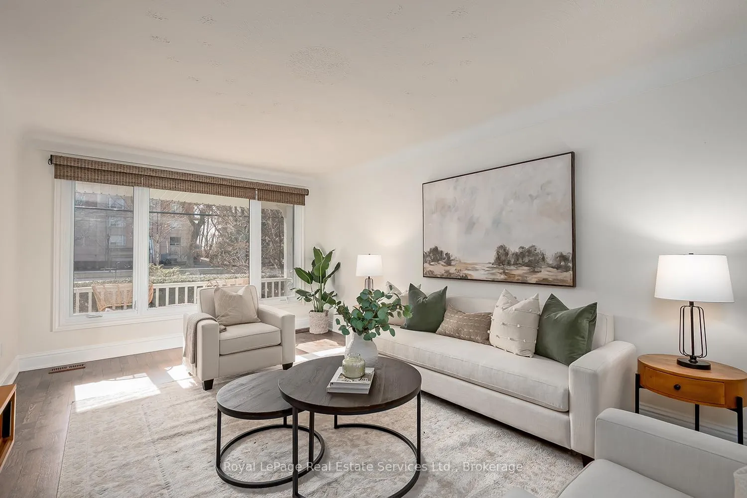 Photo 6 of 5193 Lakeshore Road, Burlington, Appleby — HOMEH