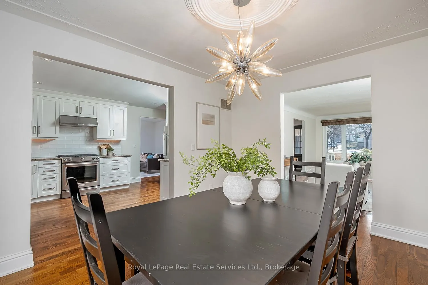Photo 15 of 5193 Lakeshore Road, Burlington, Appleby — HOMEH